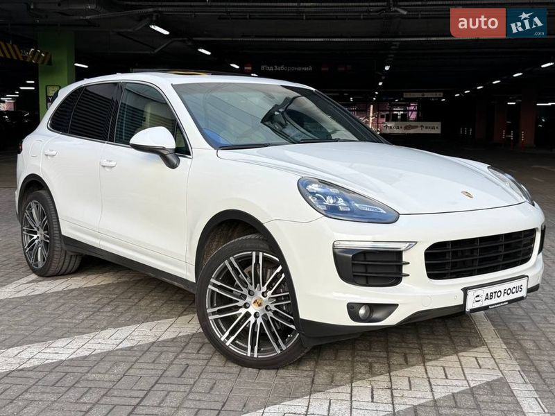 Porsche Cayenne 2015