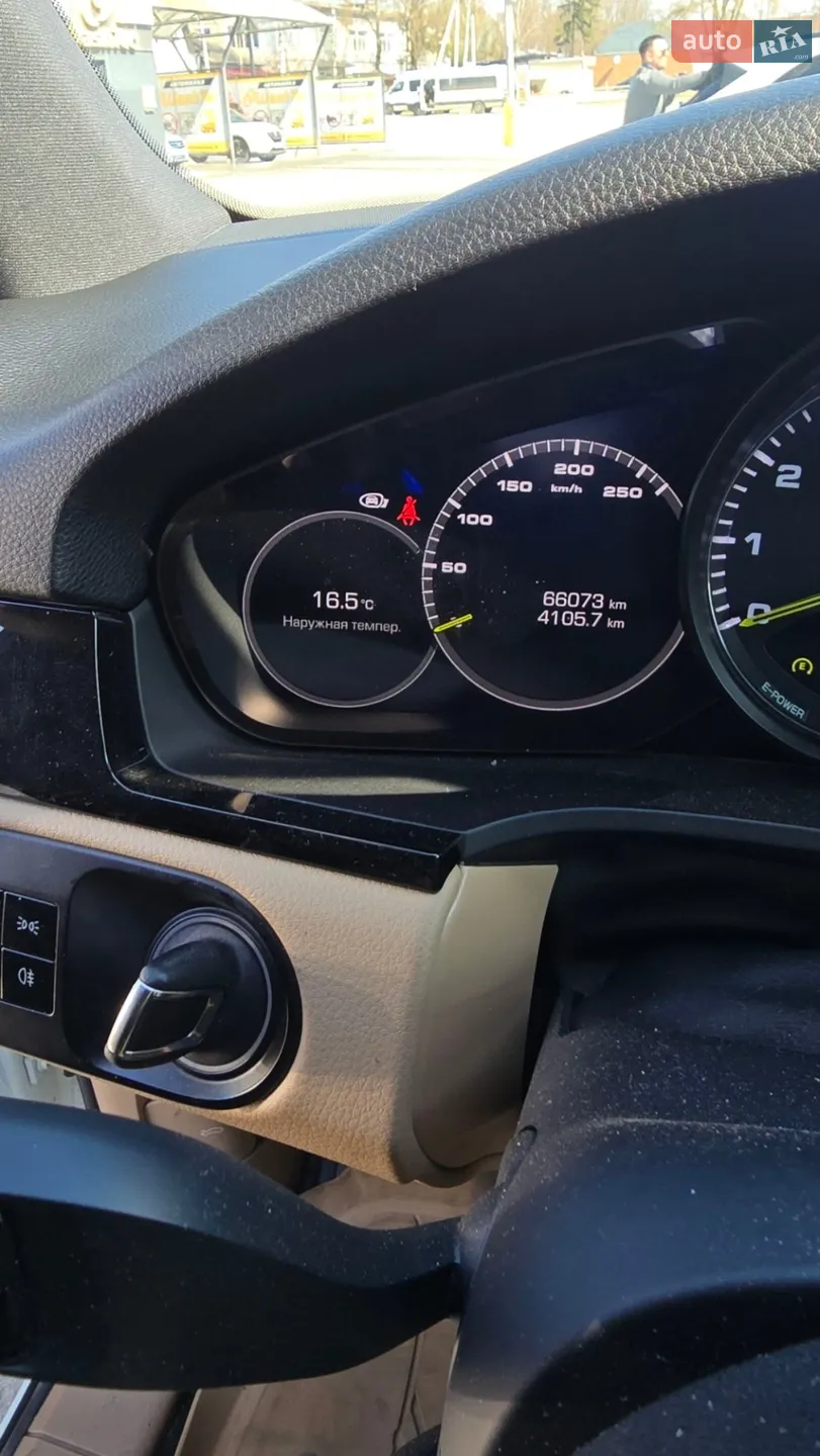 2019 Porsche Cayenne - мініатюра 12