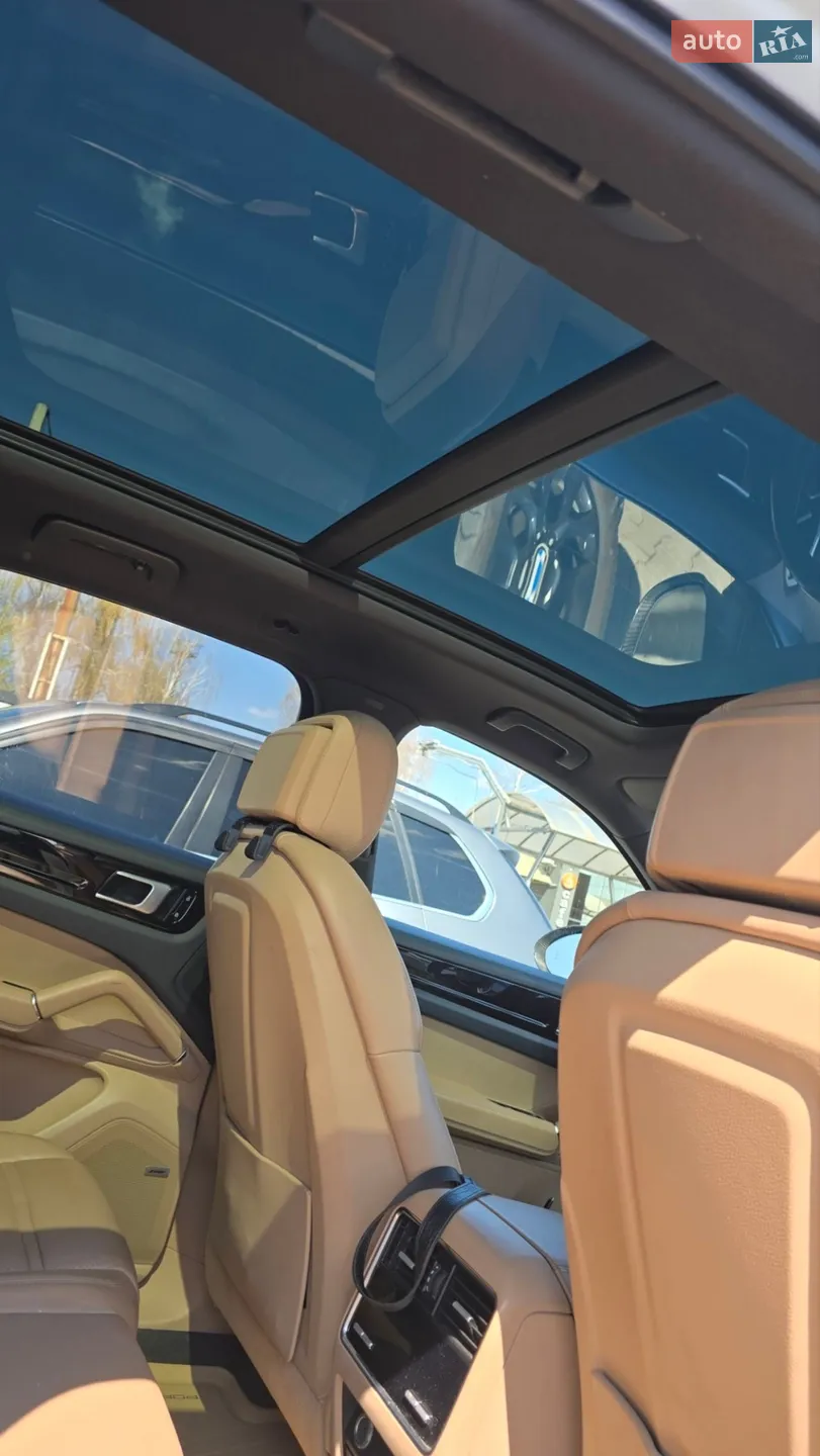2019 Porsche Cayenne - мініатюра 27