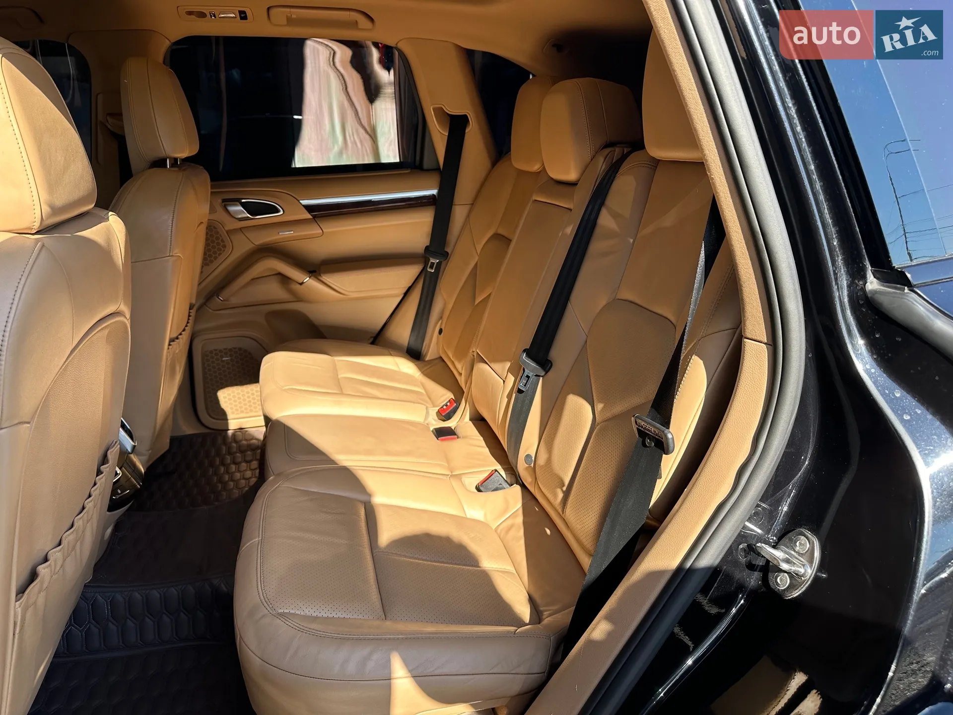 2012 Porsche Cayenne - мініатюра 37