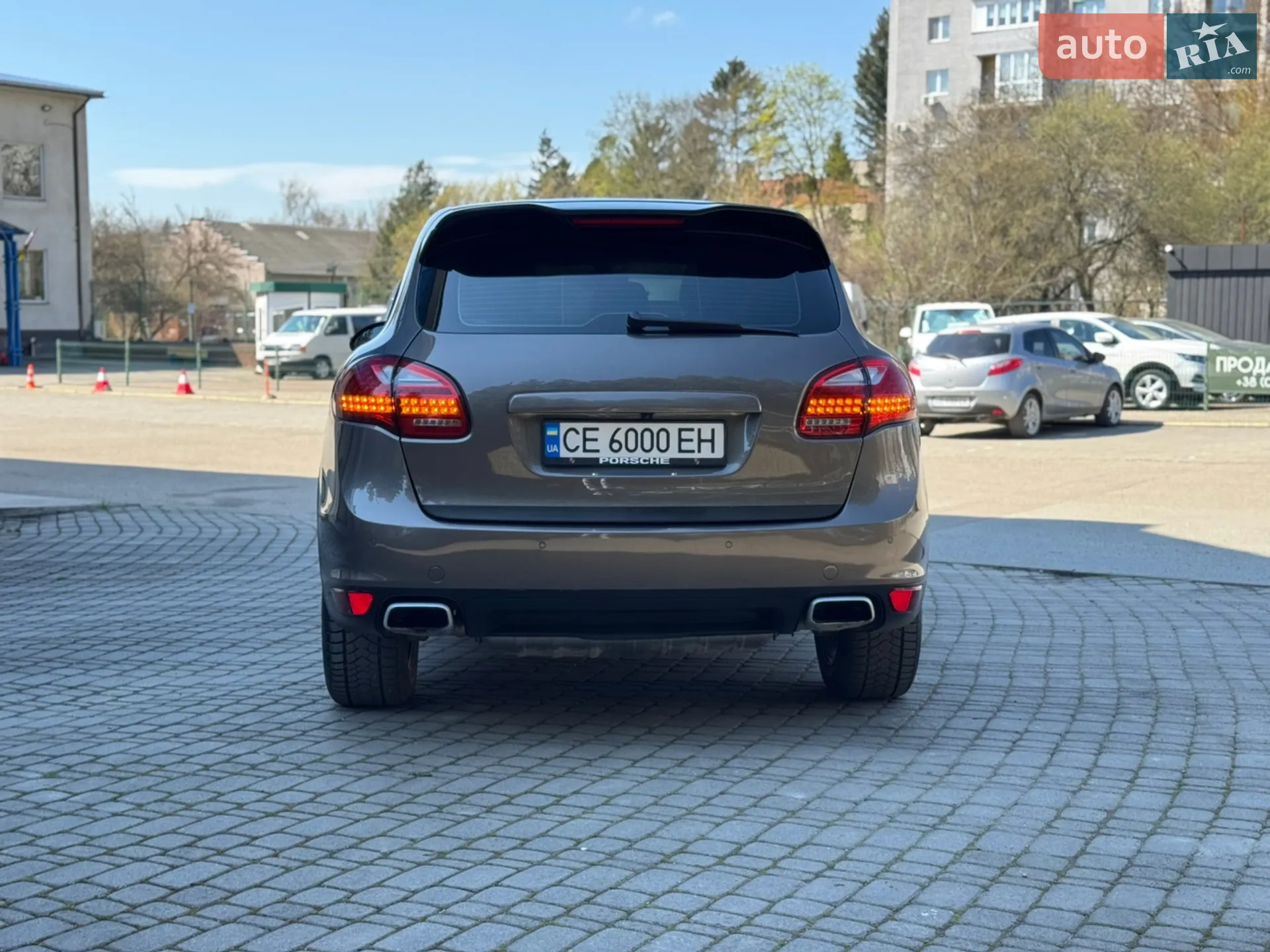 2011 Porsche Cayenne - мініатюра 9