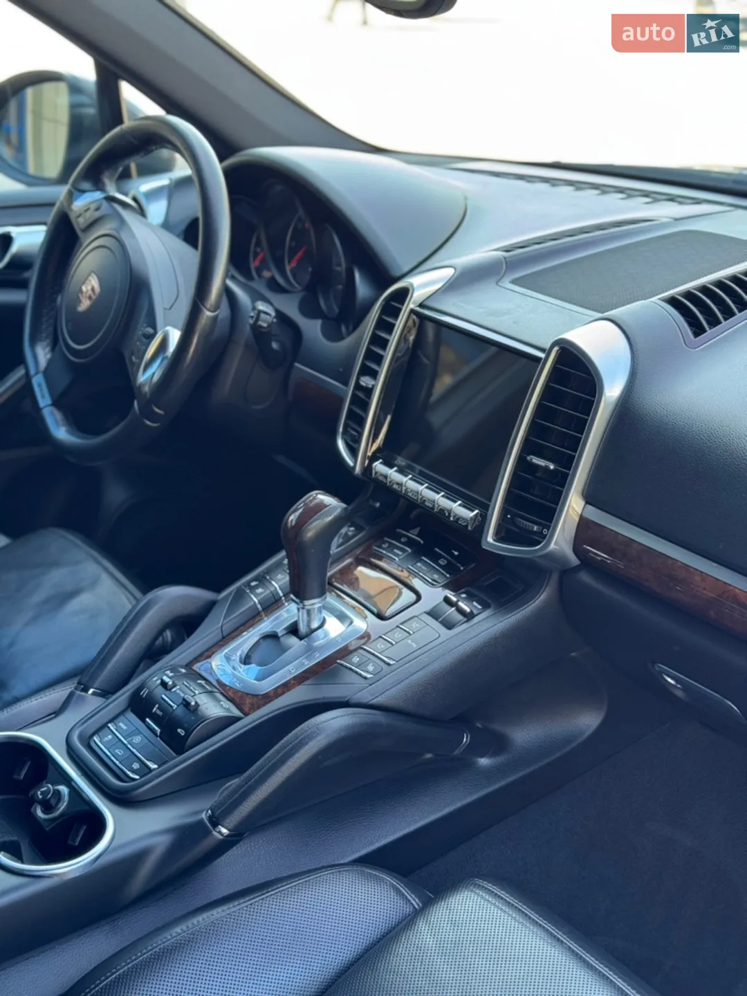 2011 Porsche Cayenne - мініатюра 35