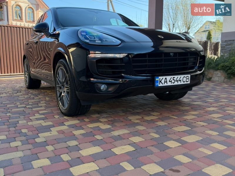 Внедорожник / Кроссовер Porsche Cayenne 2017 в Ирпене фото 2 Внедорожник / Кроссовер Porsche Cayenne 2017 в Ирпене