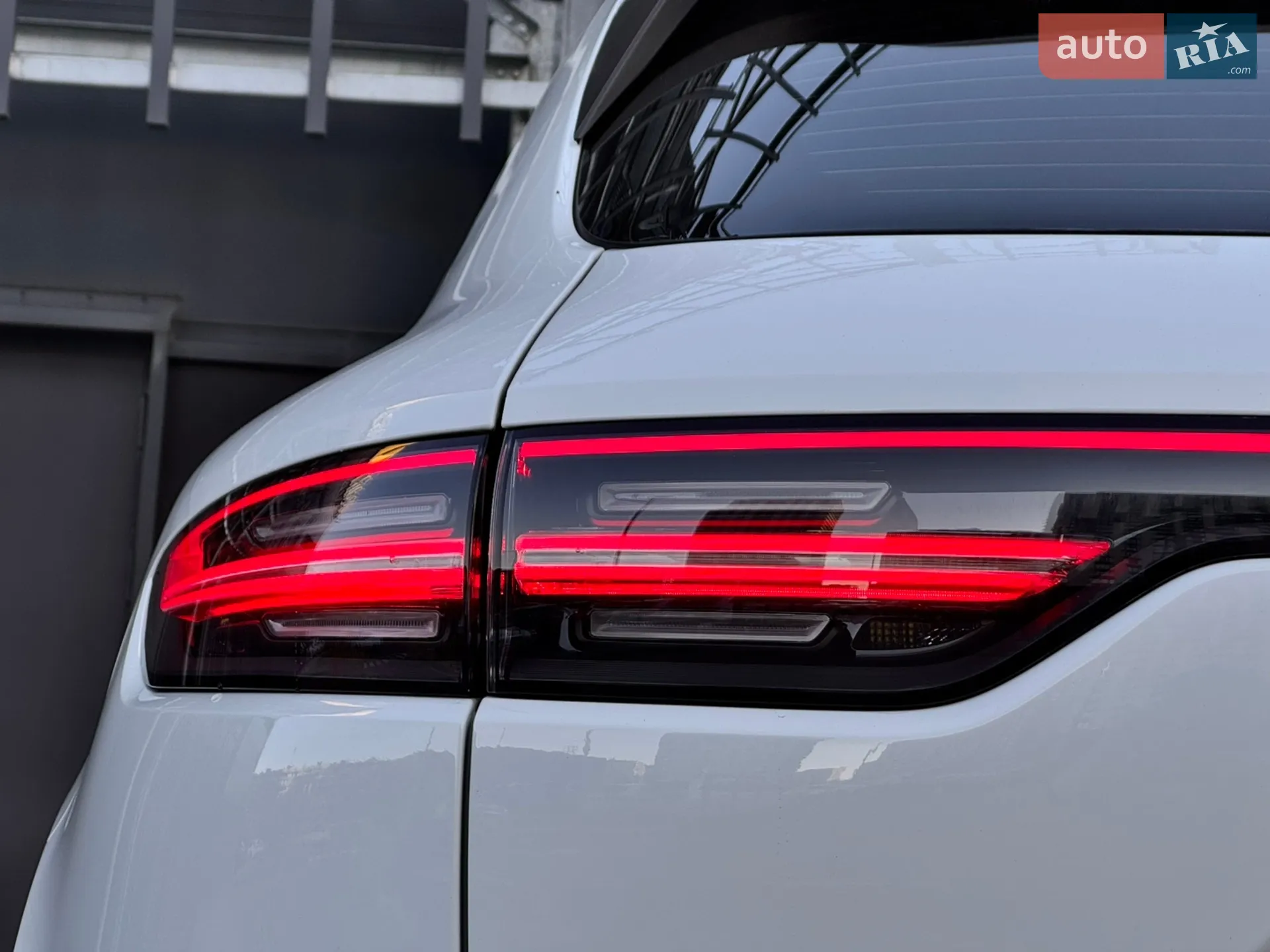 2018 Porsche Cayenne - мініатюра 20