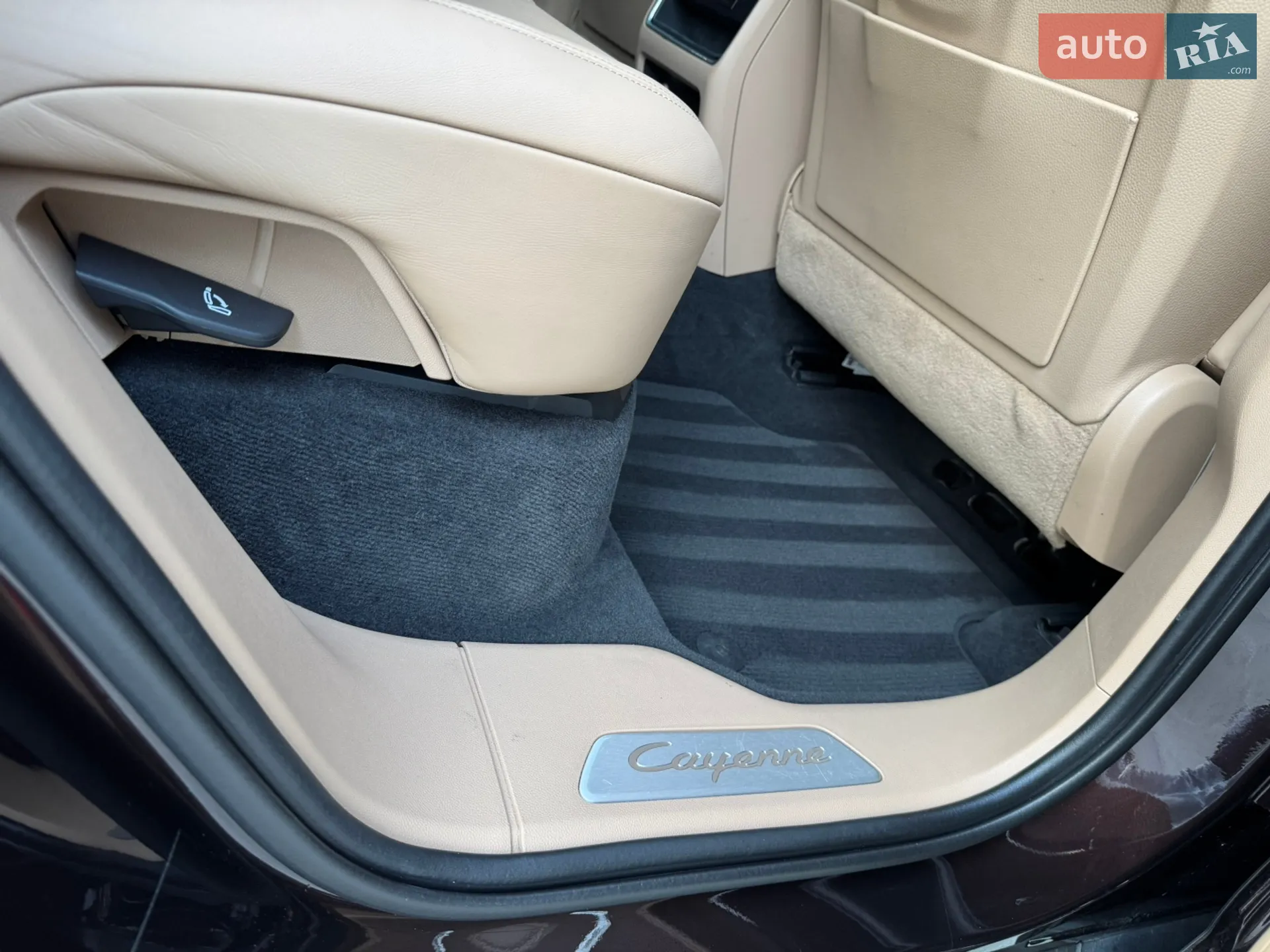 2022 Porsche Cayenne - мініатюра 48