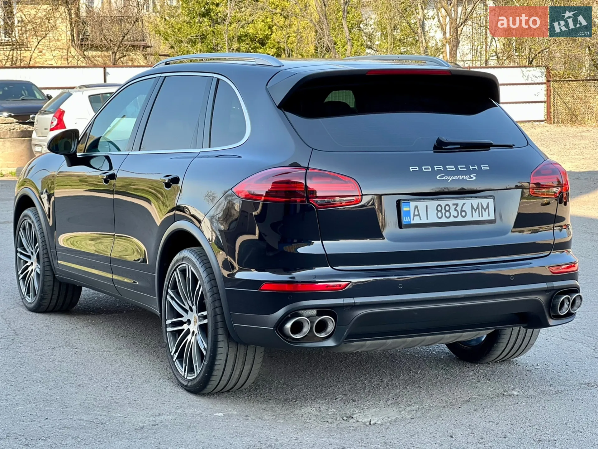 2015 Porsche Cayenne - мініатюра 12