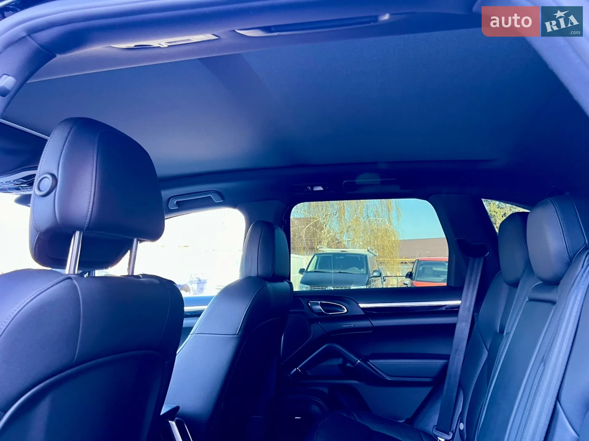 2015 Porsche Cayenne - мініатюра 32