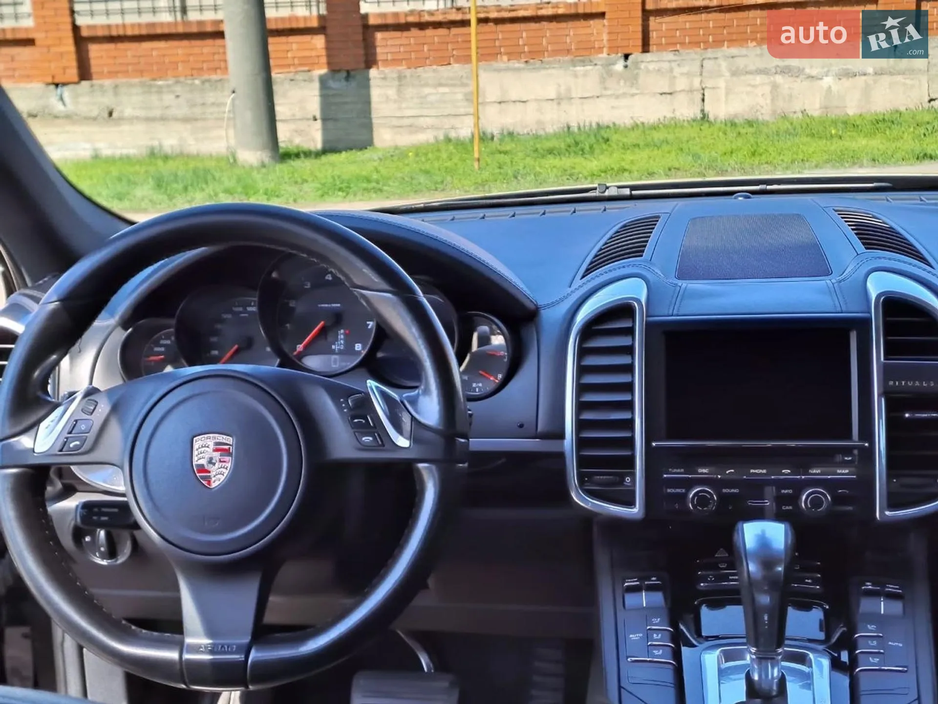 2010 Porsche Cayenne - мініатюра 14