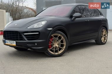 Внедорожник / Кроссовер Porsche Cayenne 2010 в Хмельницком