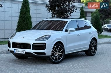 Позашляховик / Кросовер Porsche Cayenne 2020 в Одесі