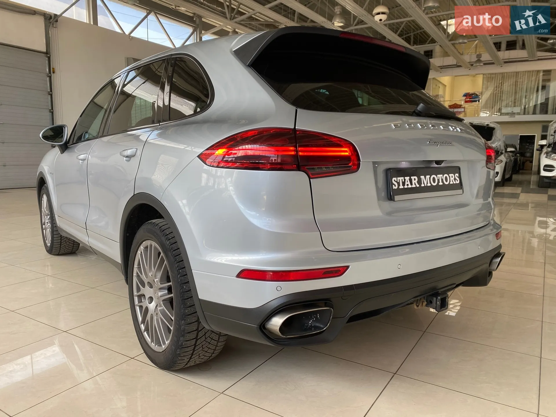2015 Porsche Cayenne - мініатюра 13