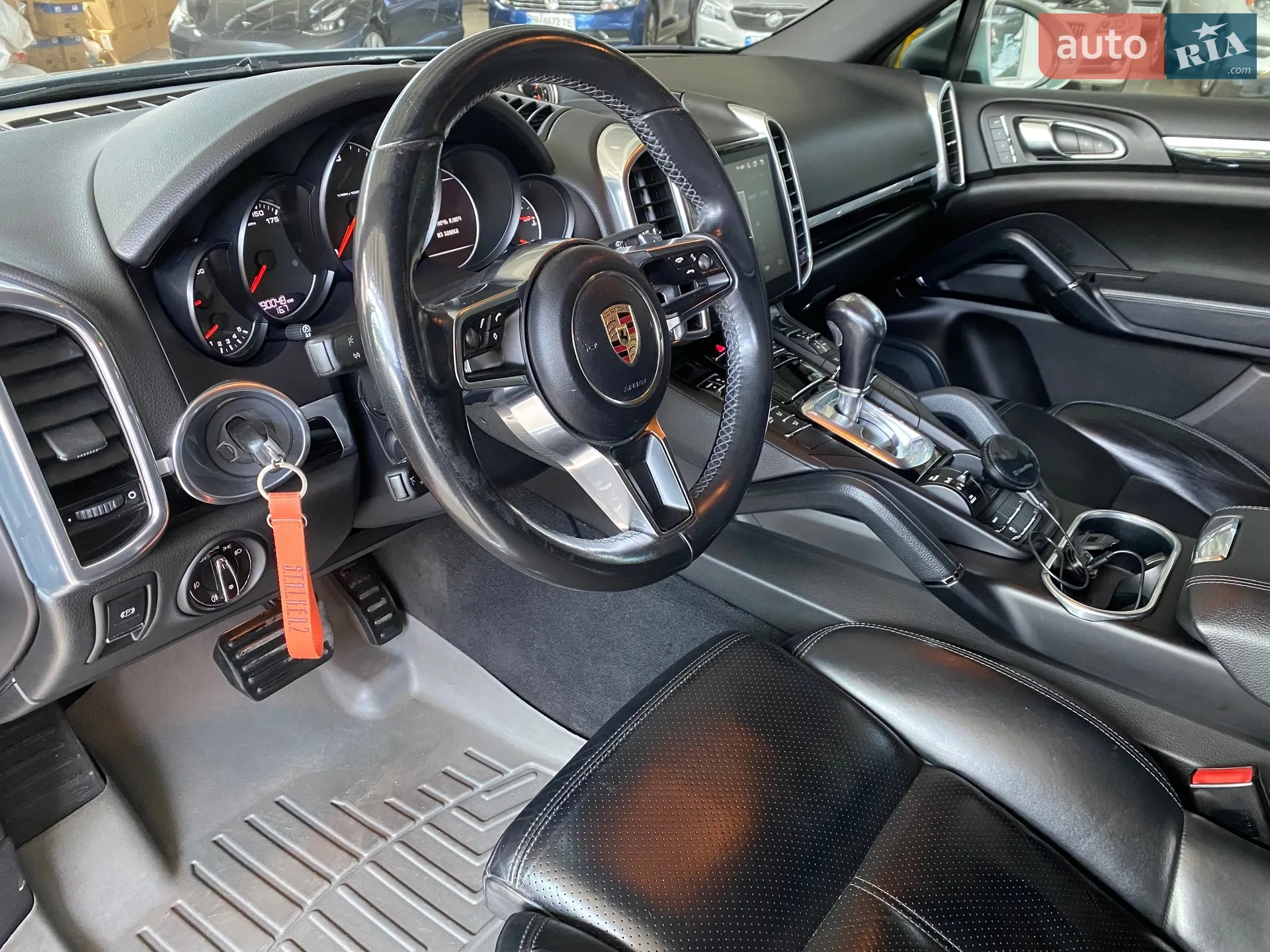 2015 Porsche Cayenne - мініатюра 22
