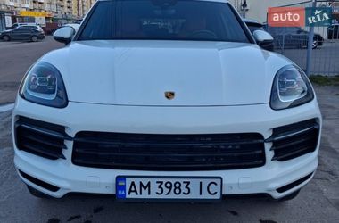 Внедорожник / Кроссовер Porsche Cayenne 2021 в Житомире