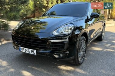 Позашляховик / Кросовер Porsche Cayenne 2015 в Дніпрі