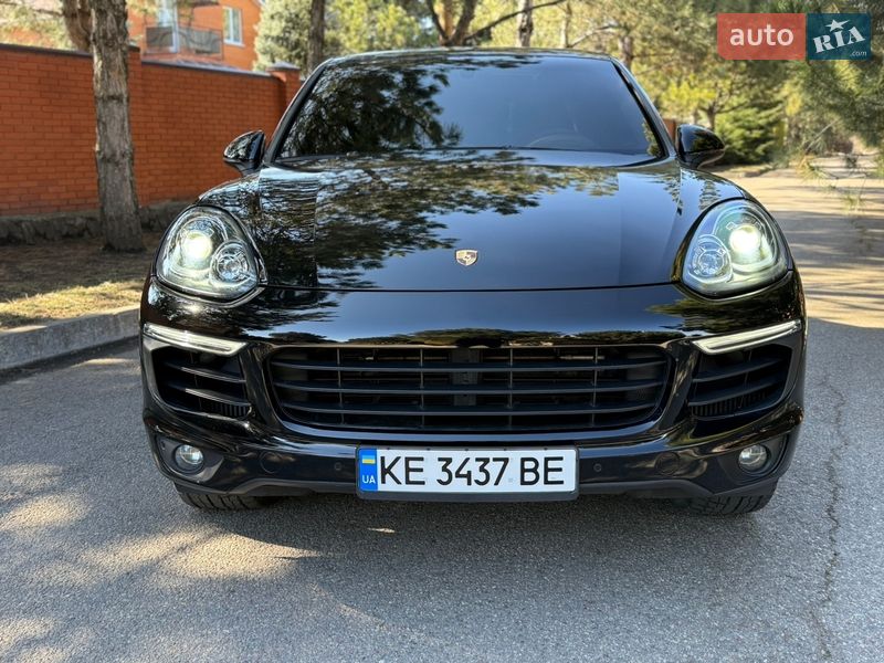 Внедорожник / Кроссовер Porsche Cayenne 2015 в Днепре фото 6 Внедорожник / Кроссовер Porsche Cayenne 2015 в Днепре