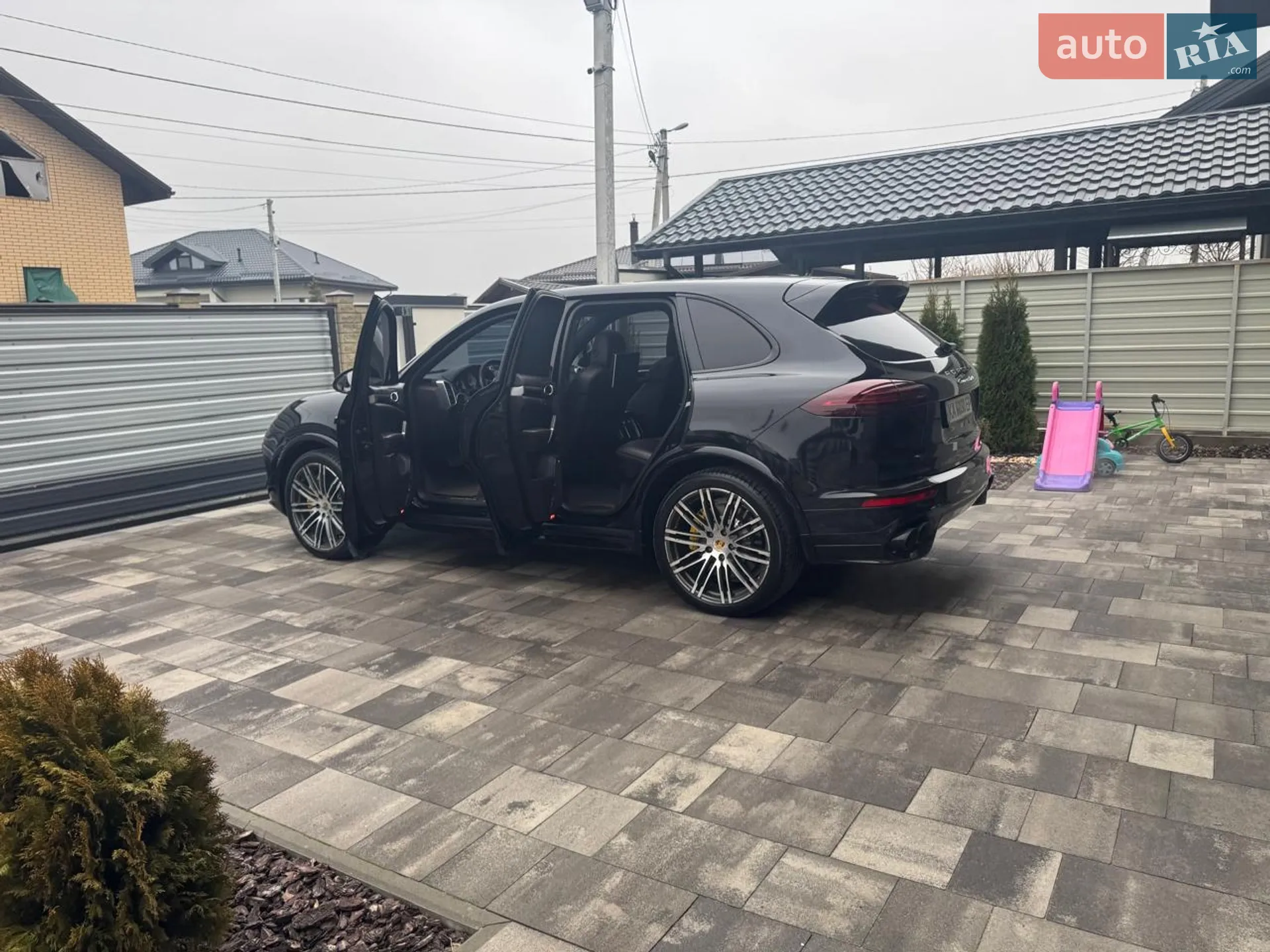 2016 Porsche Cayenne - мініатюра 6