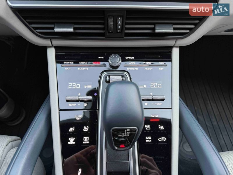 Позашляховик / Кросовер Porsche Cayenne 2022 в Львові