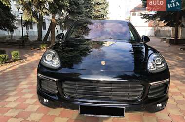Позашляховик / Кросовер Porsche Cayenne 2015 в Одесі