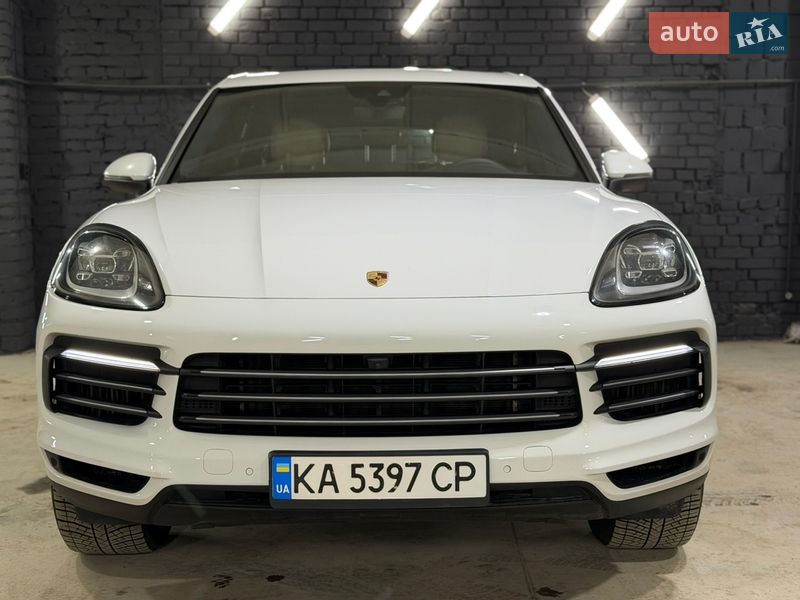 Внедорожник / Кроссовер Porsche Cayenne 2017 в Киеве фото 6 Внедорожник / Кроссовер Porsche Cayenne 2017 в Киеве