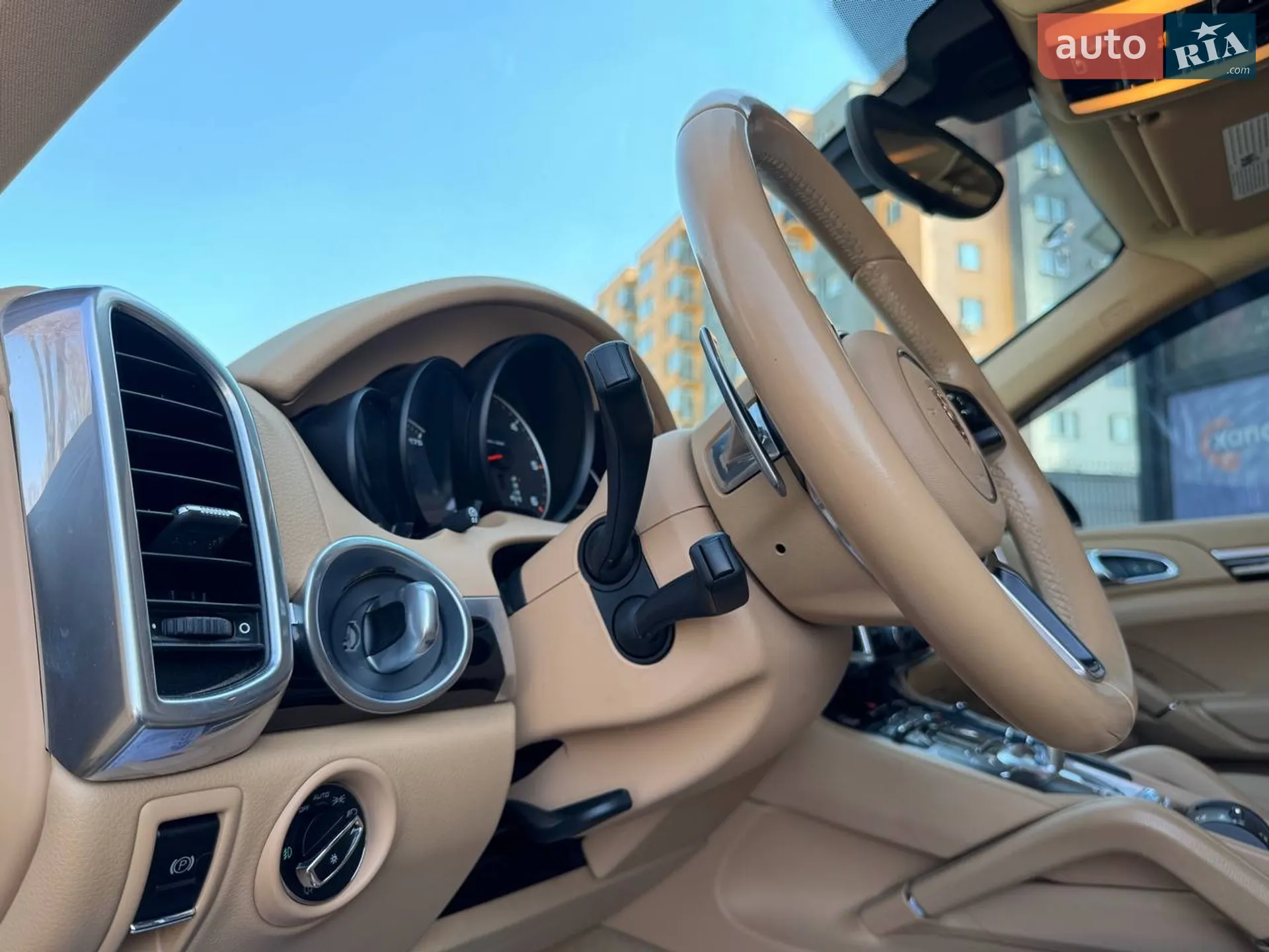 2015 Porsche Cayenne - мініатюра 10
