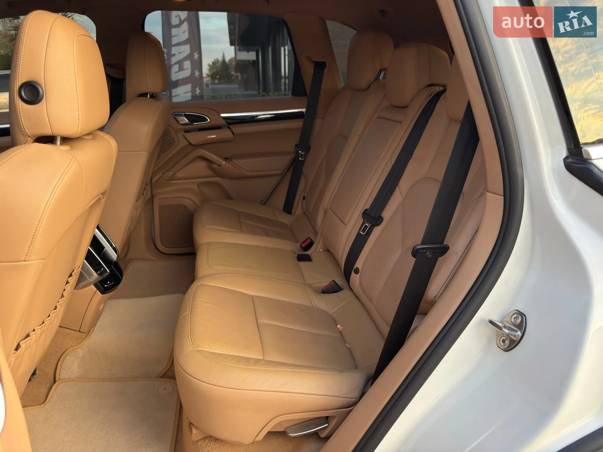 2011 Porsche Cayenne - мініатюра 13
