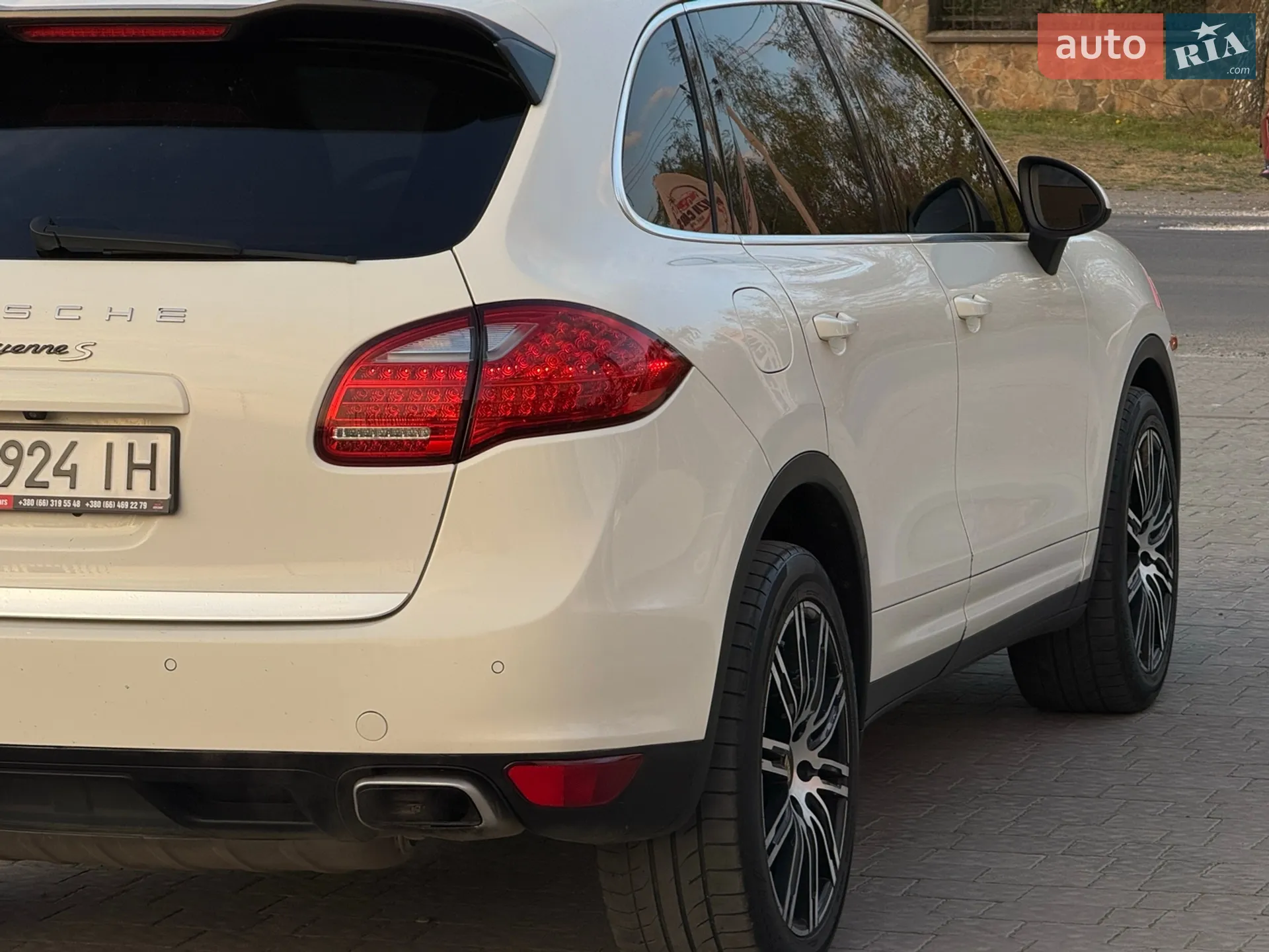 2011 Porsche Cayenne - мініатюра 6