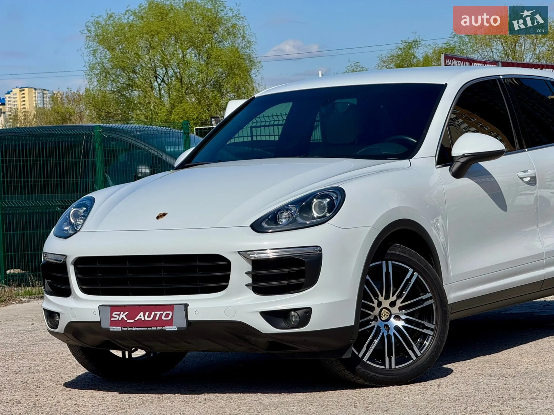 2016 Porsche Cayenne - мініатюра 84