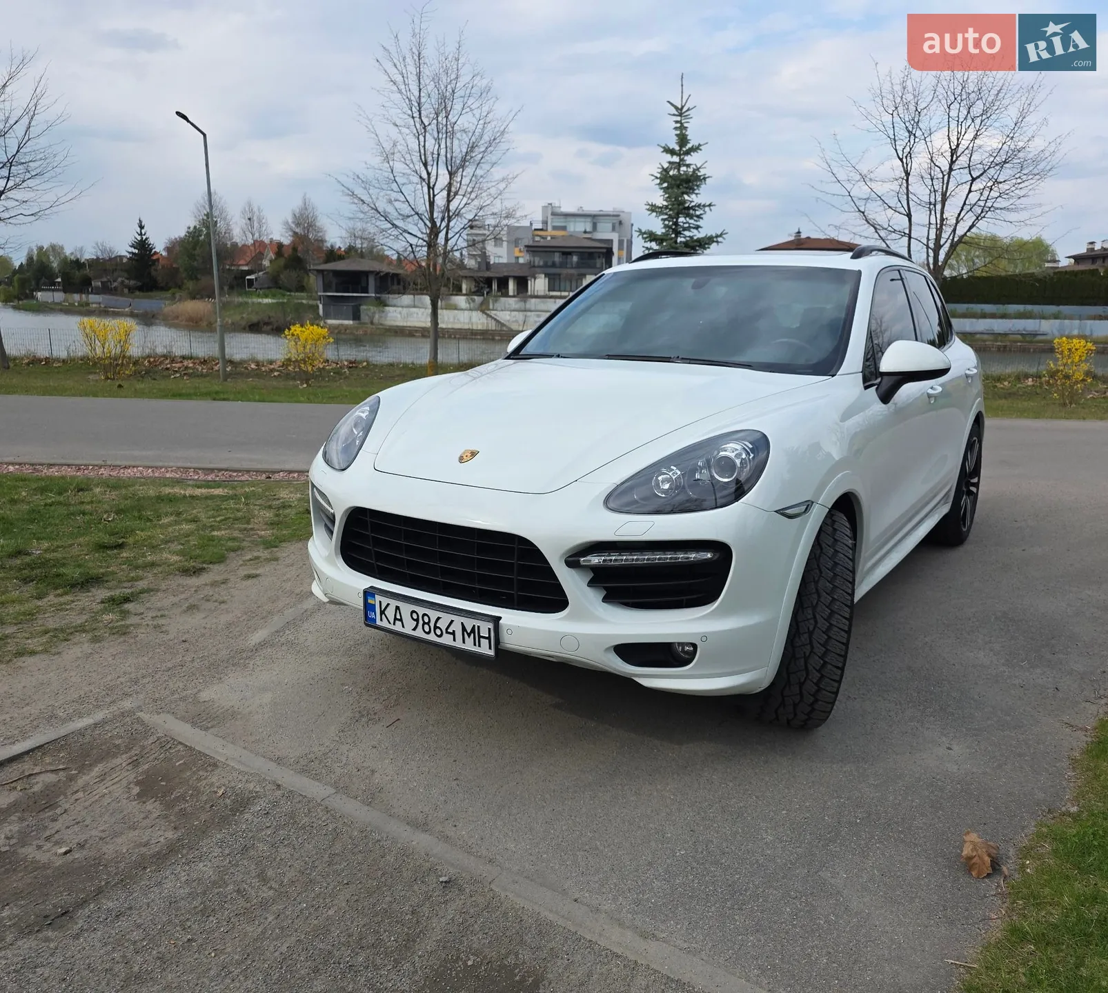 2014 Porsche Cayenne - мініатюра 2