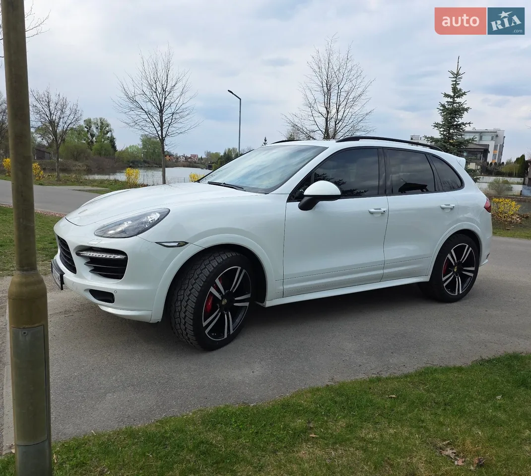 2013 Porsche Cayenne - мініатюра 44