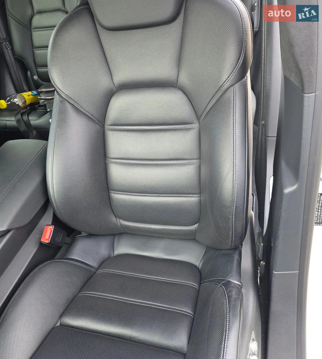 2014 Porsche Cayenne - мініатюра 9