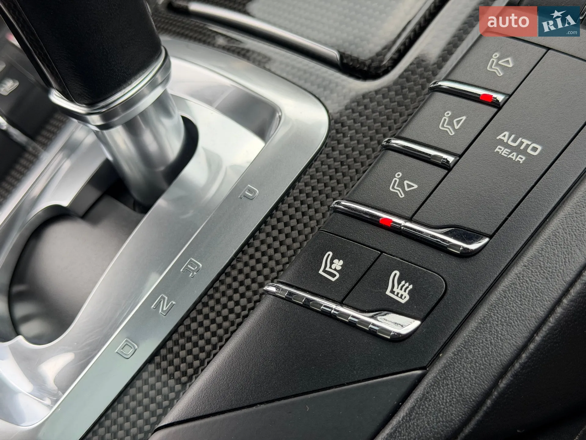 2011 Porsche Cayenne - мініатюра 32