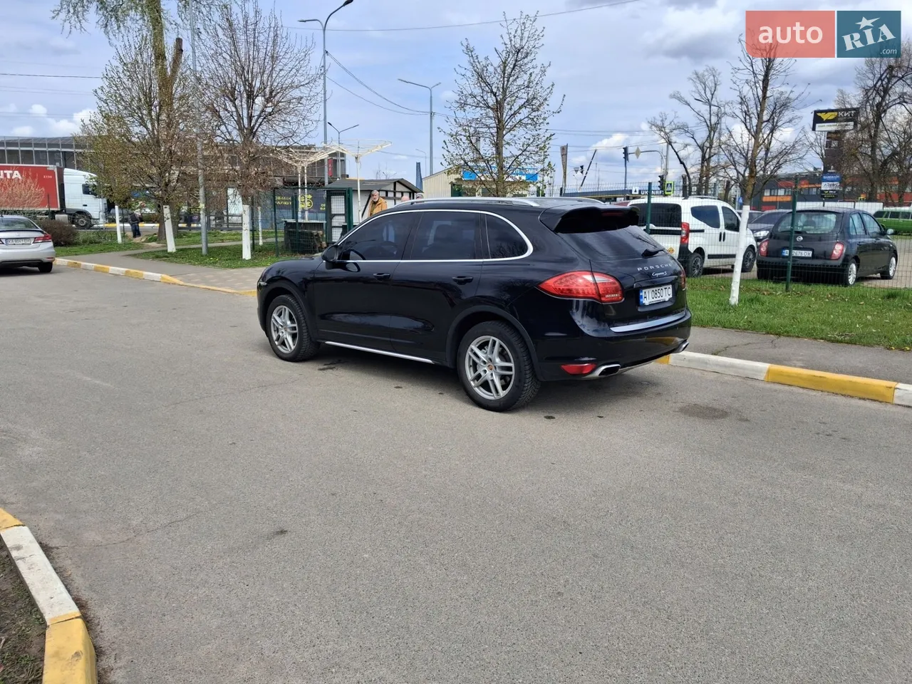 2012 Porsche Cayenne - мініатюра 37