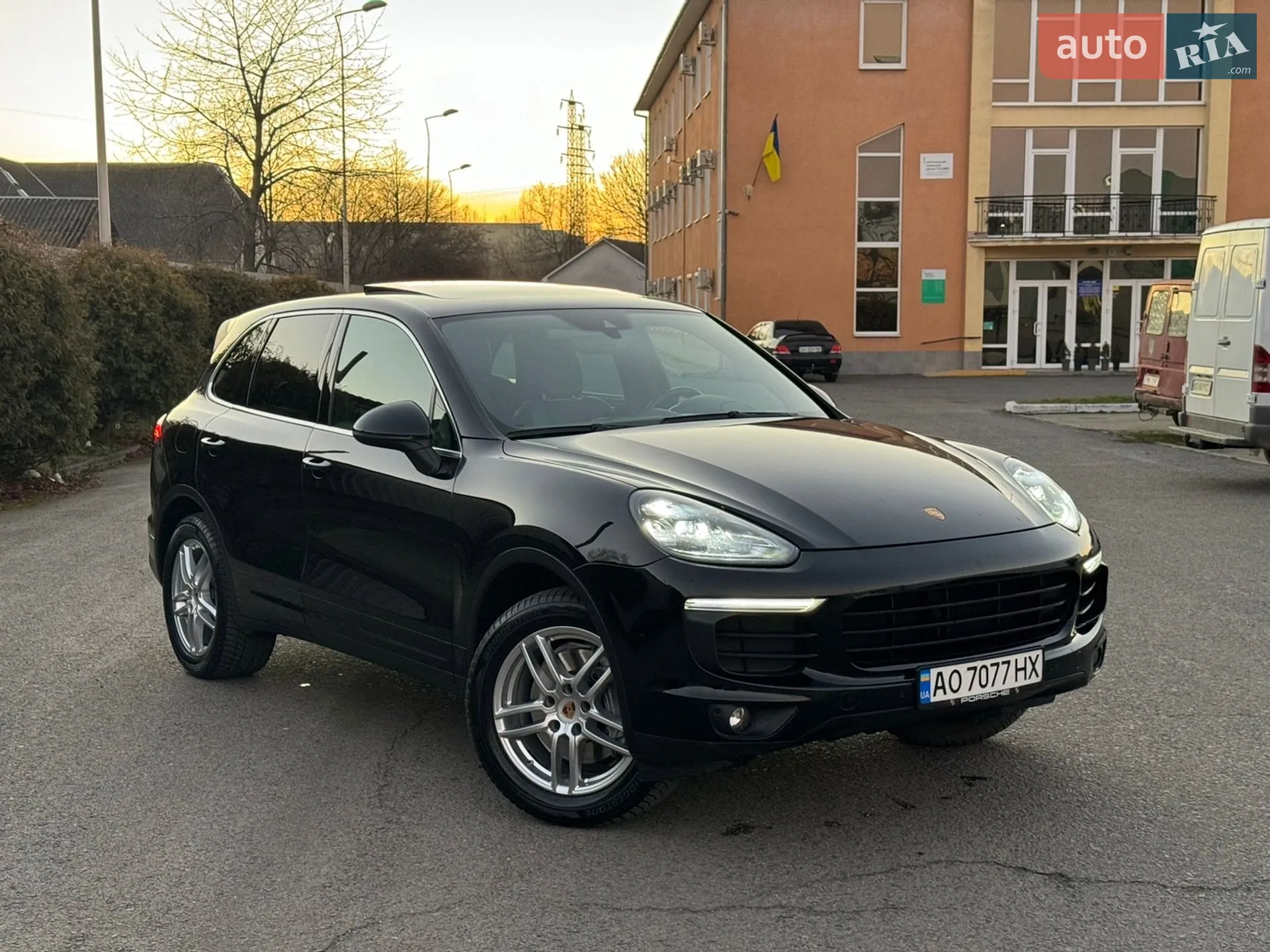 2015 Porsche Cayenne - мініатюра 7