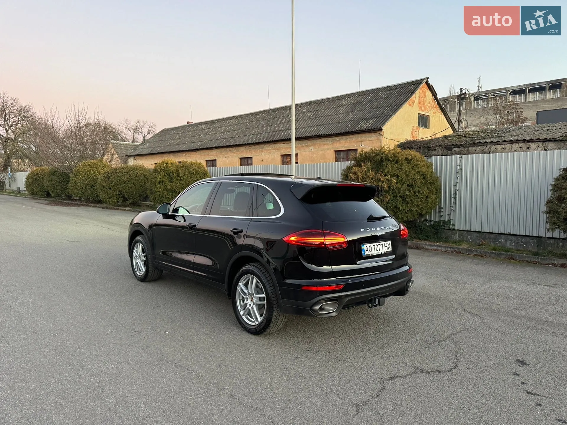 2015 Porsche Cayenne - мініатюра 12