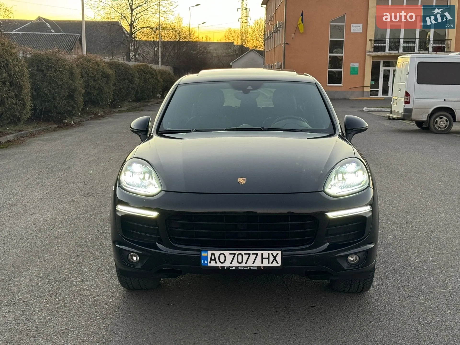 2015 Porsche Cayenne - мініатюра 18