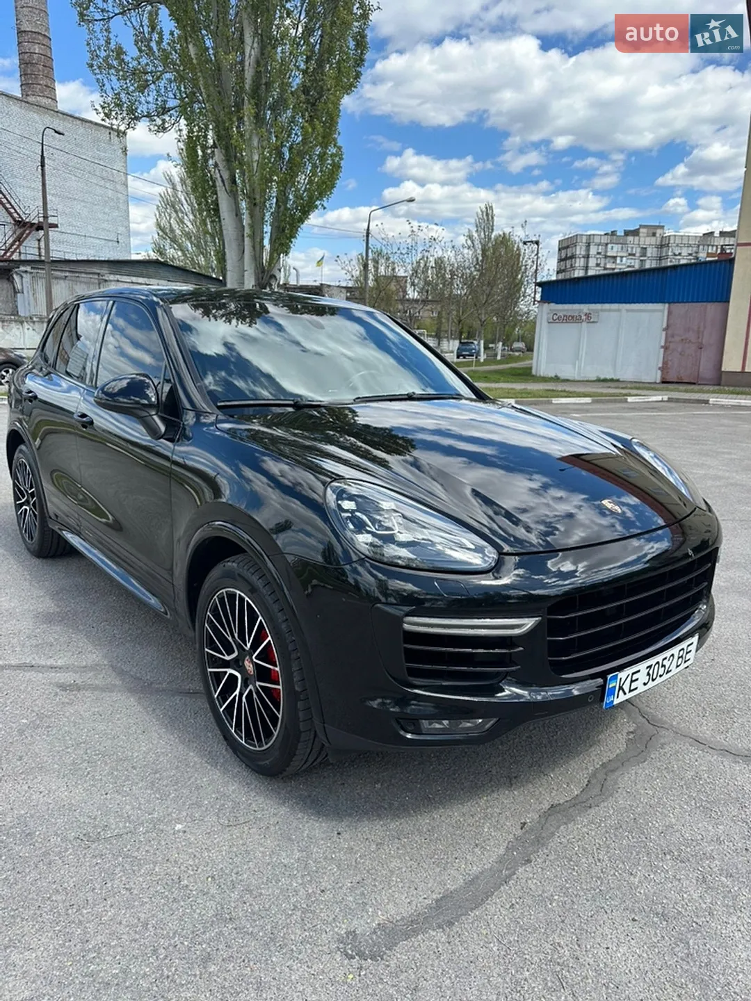 2015 Porsche Cayenne - мініатюра 2