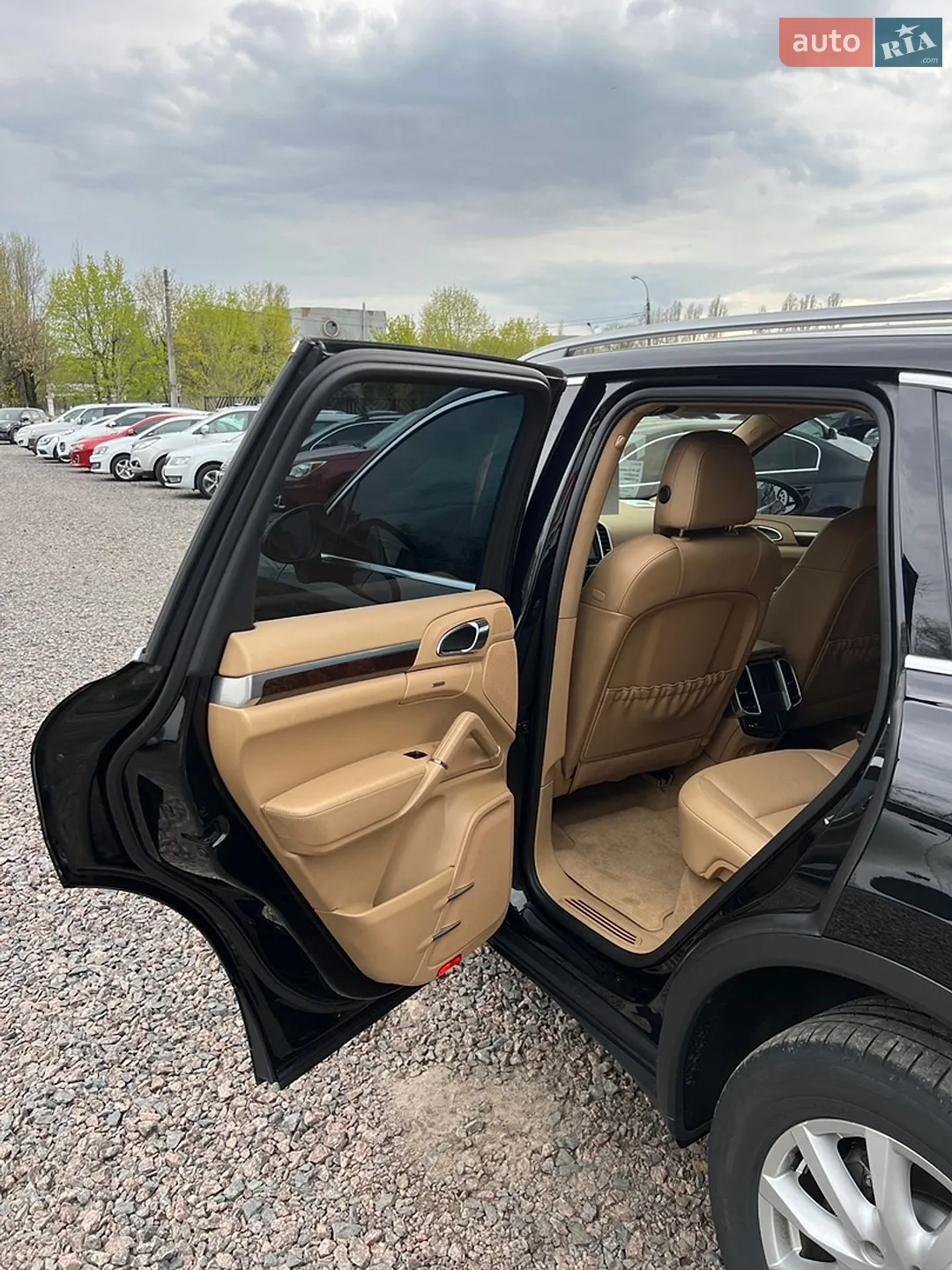 2011 Porsche Cayenne - мініатюра 16