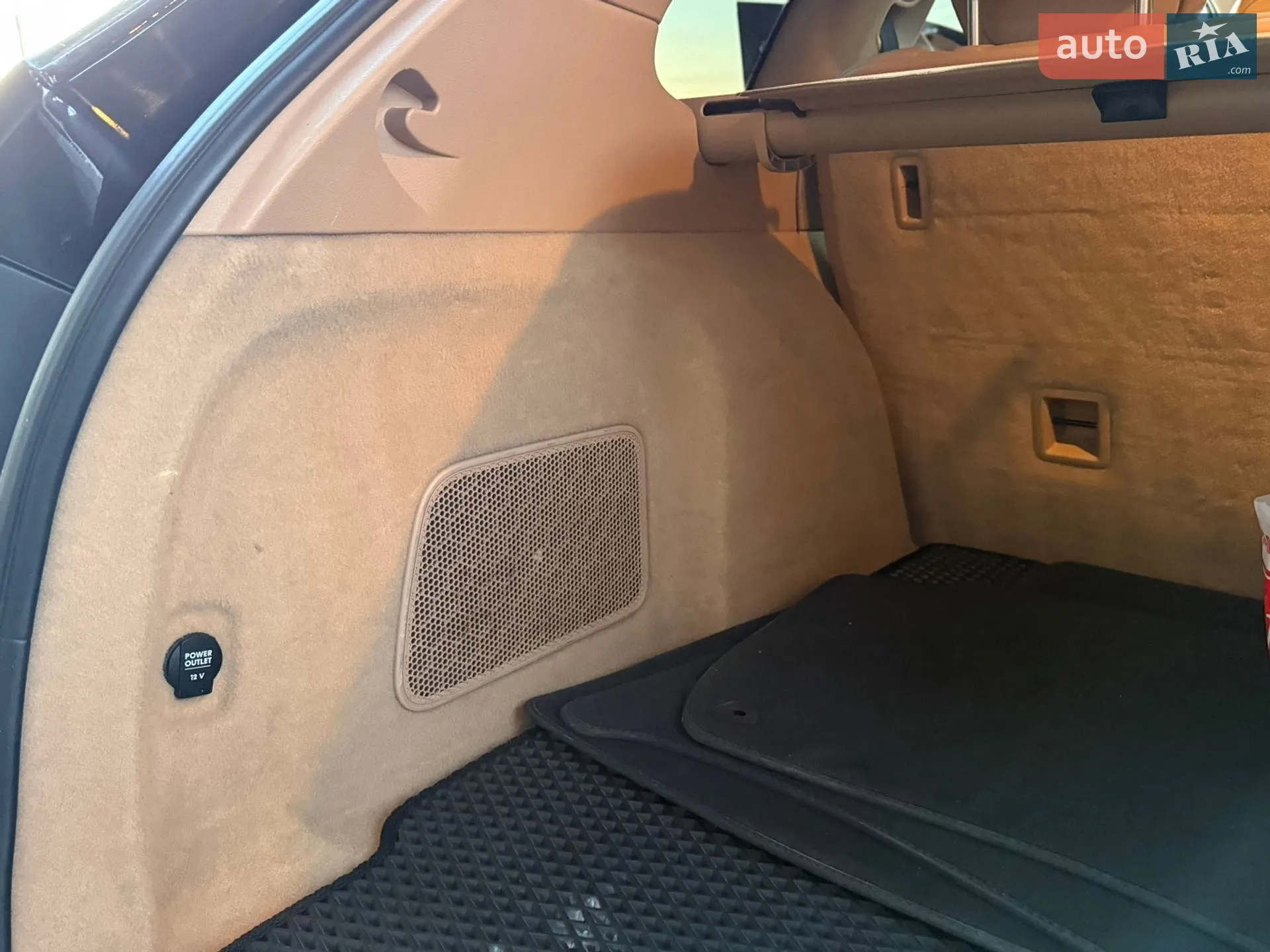 2012 Porsche Cayenne - мініатюра 31