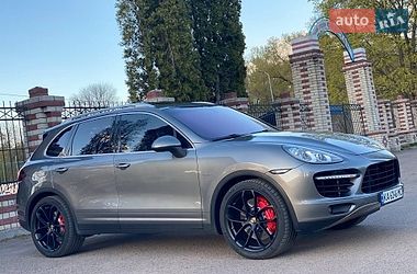 Внедорожник / Кроссовер Porsche Cayenne 2010 в Броварах