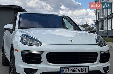 Внедорожник / Кроссовер Porsche Cayenne 2015 в Чернигове