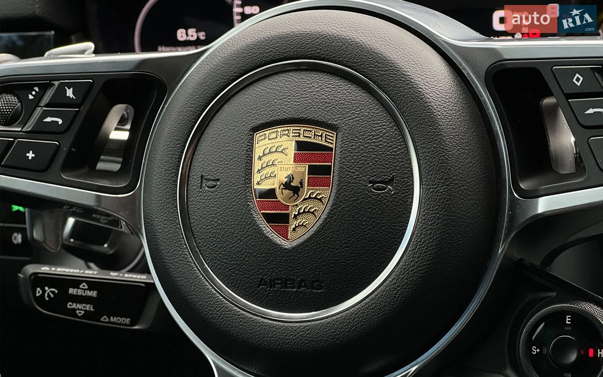 2020 Porsche Cayenne - мініатюра 17