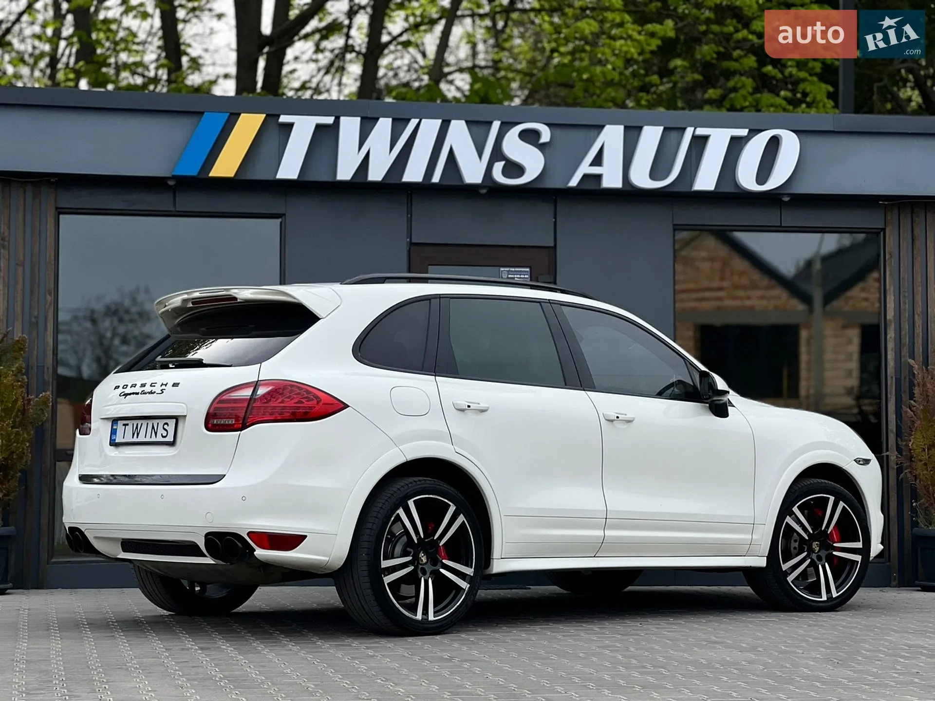 2011 Porsche Cayenne - мініатюра 20