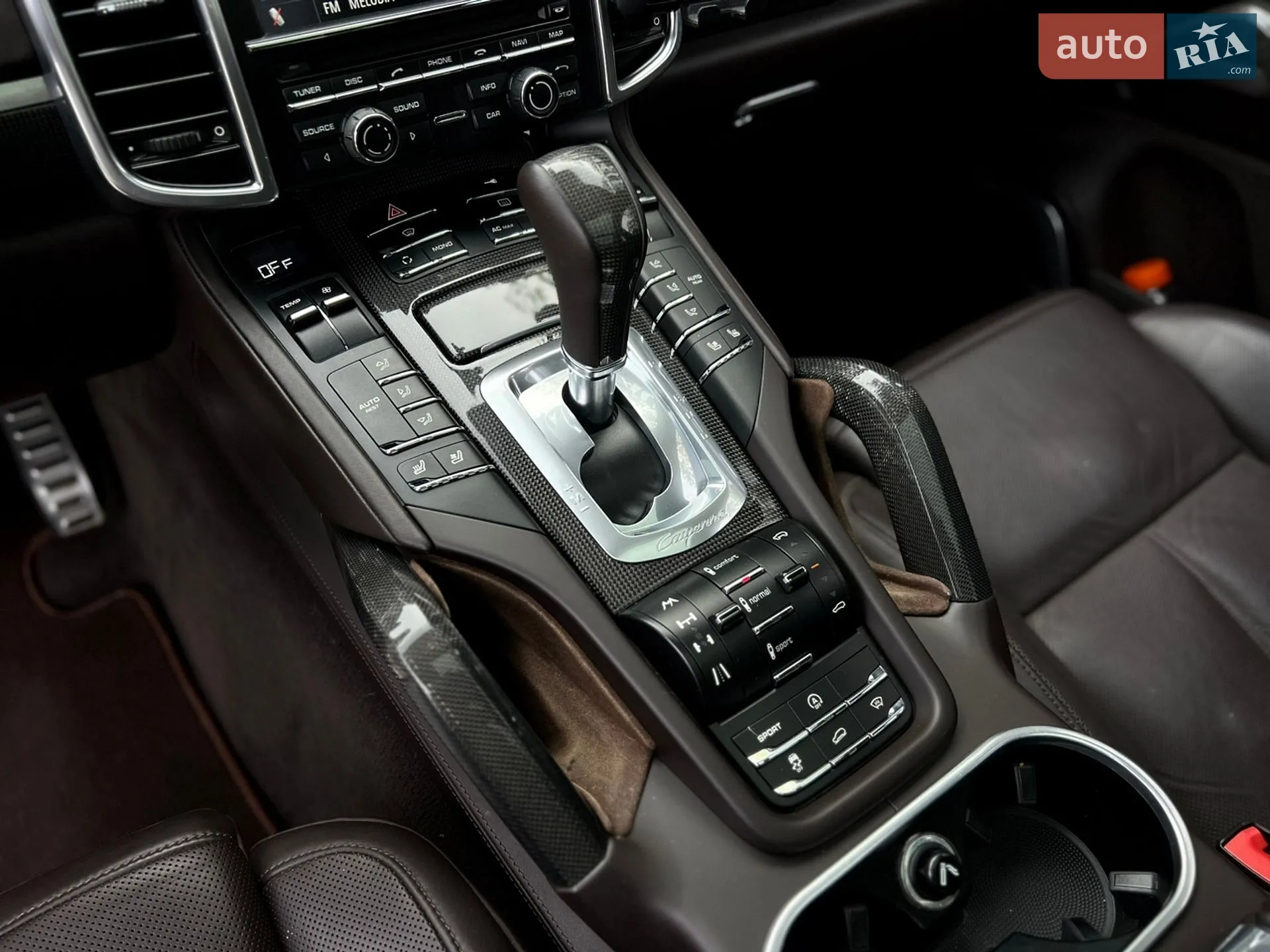 2011 Porsche Cayenne - мініатюра 37