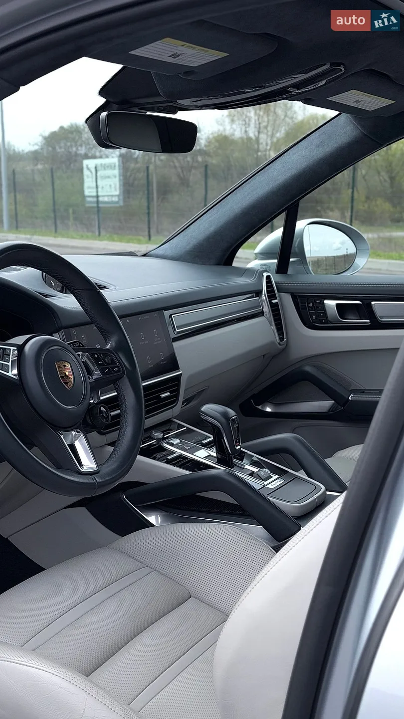 2021 Porsche Cayenne - мініатюра 17