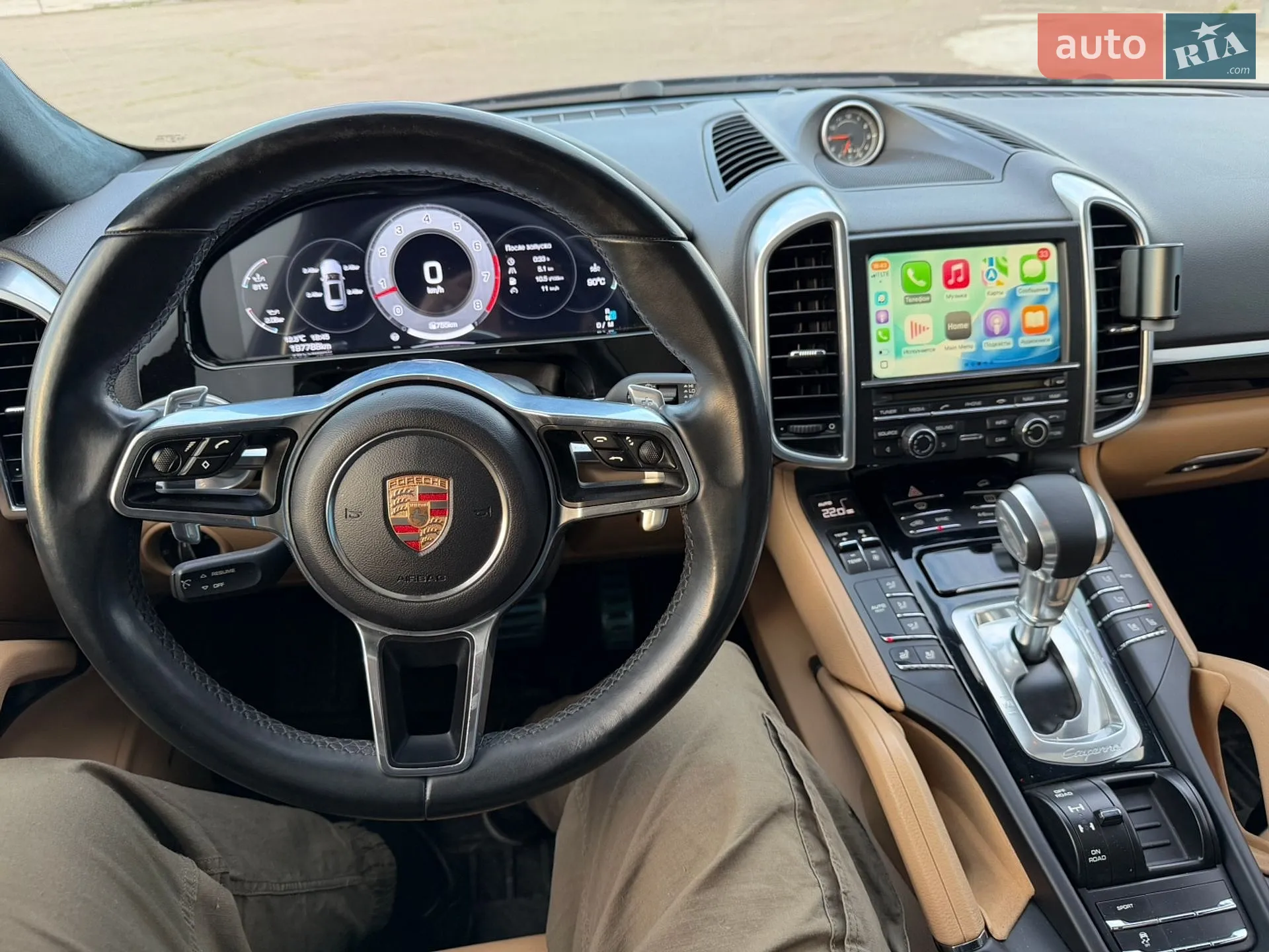 2015 Porsche Cayenne - мініатюра 31