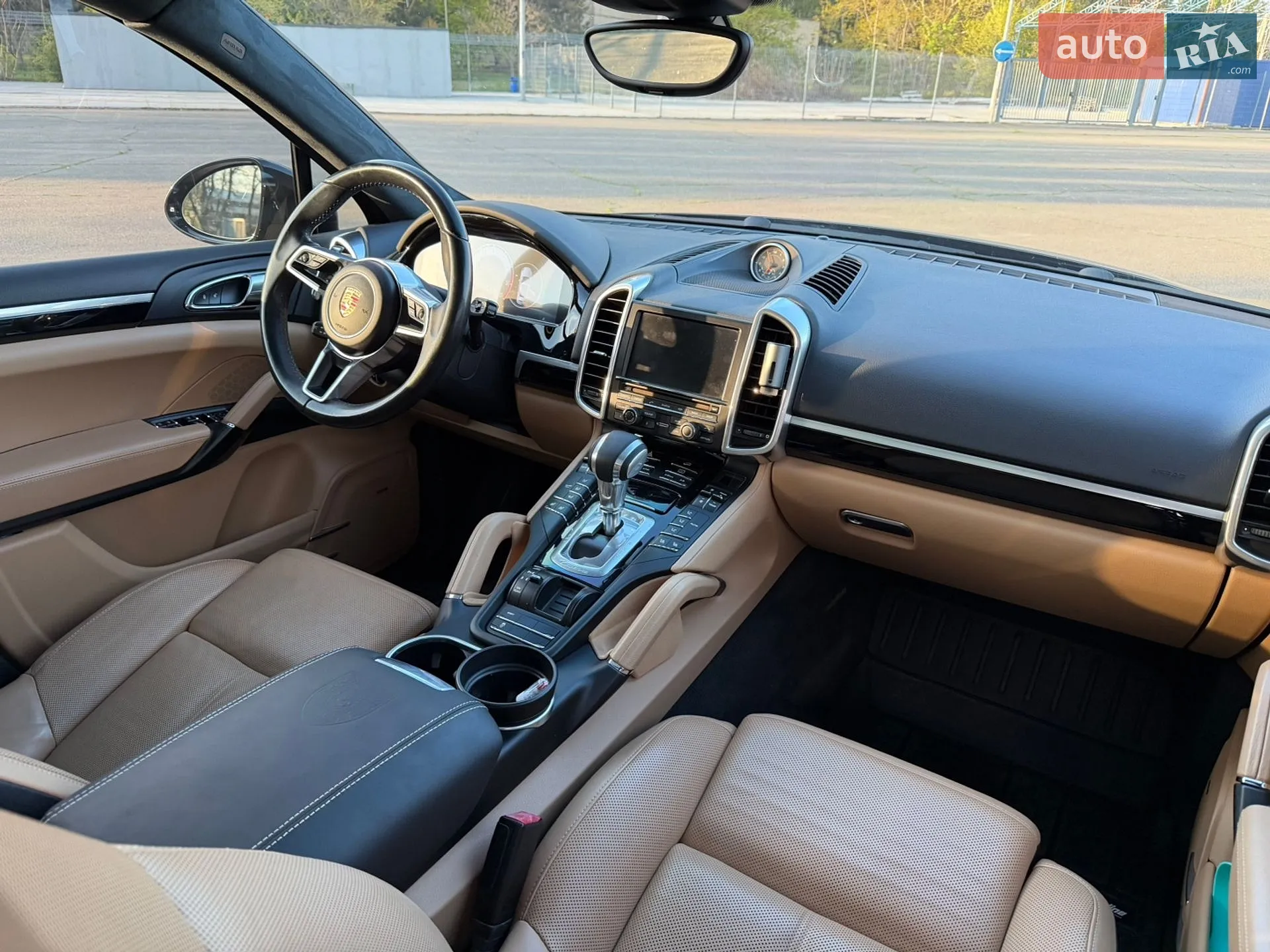 2015 Porsche Cayenne - мініатюра 39