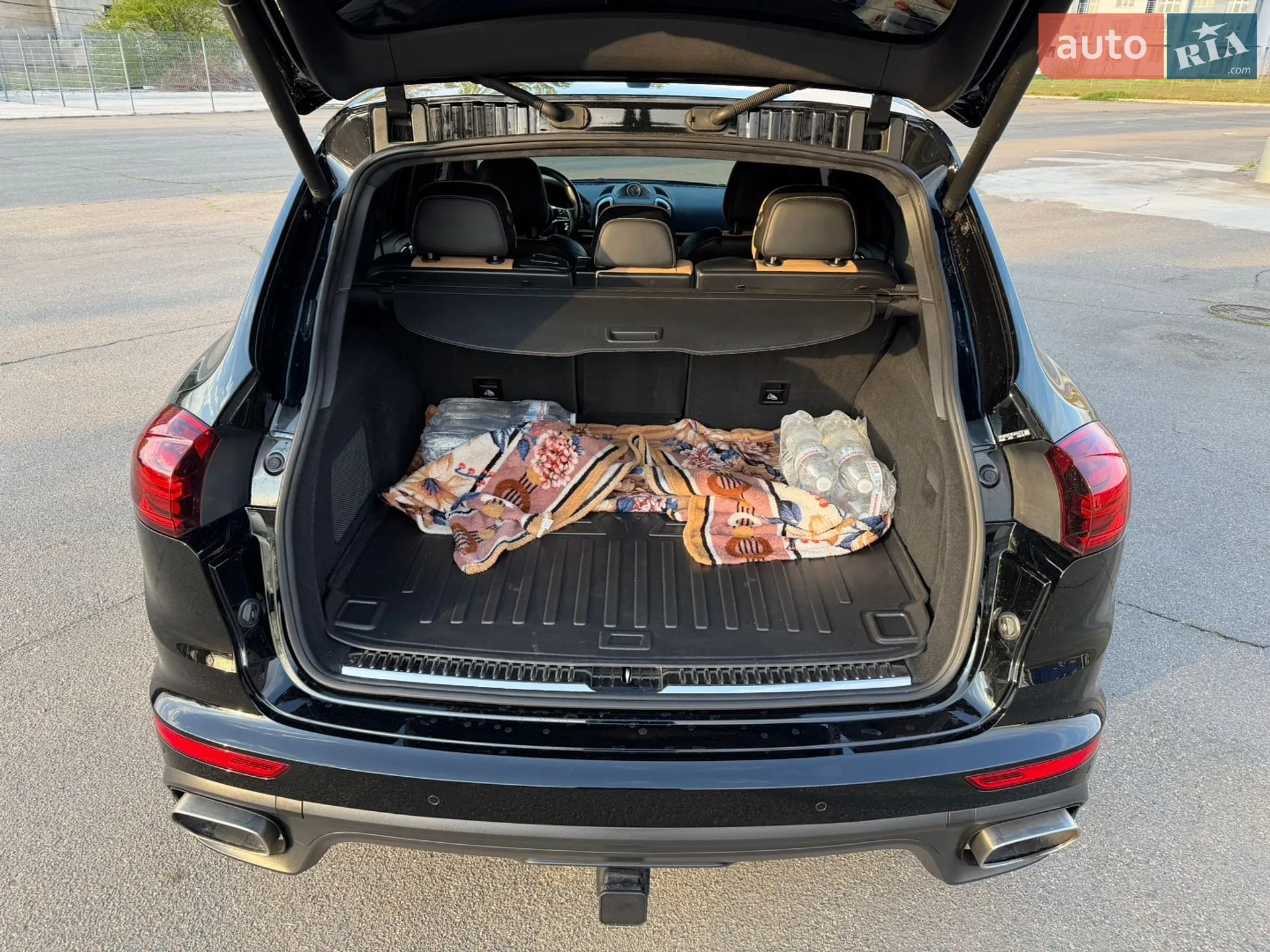 2015 Porsche Cayenne - мініатюра 38