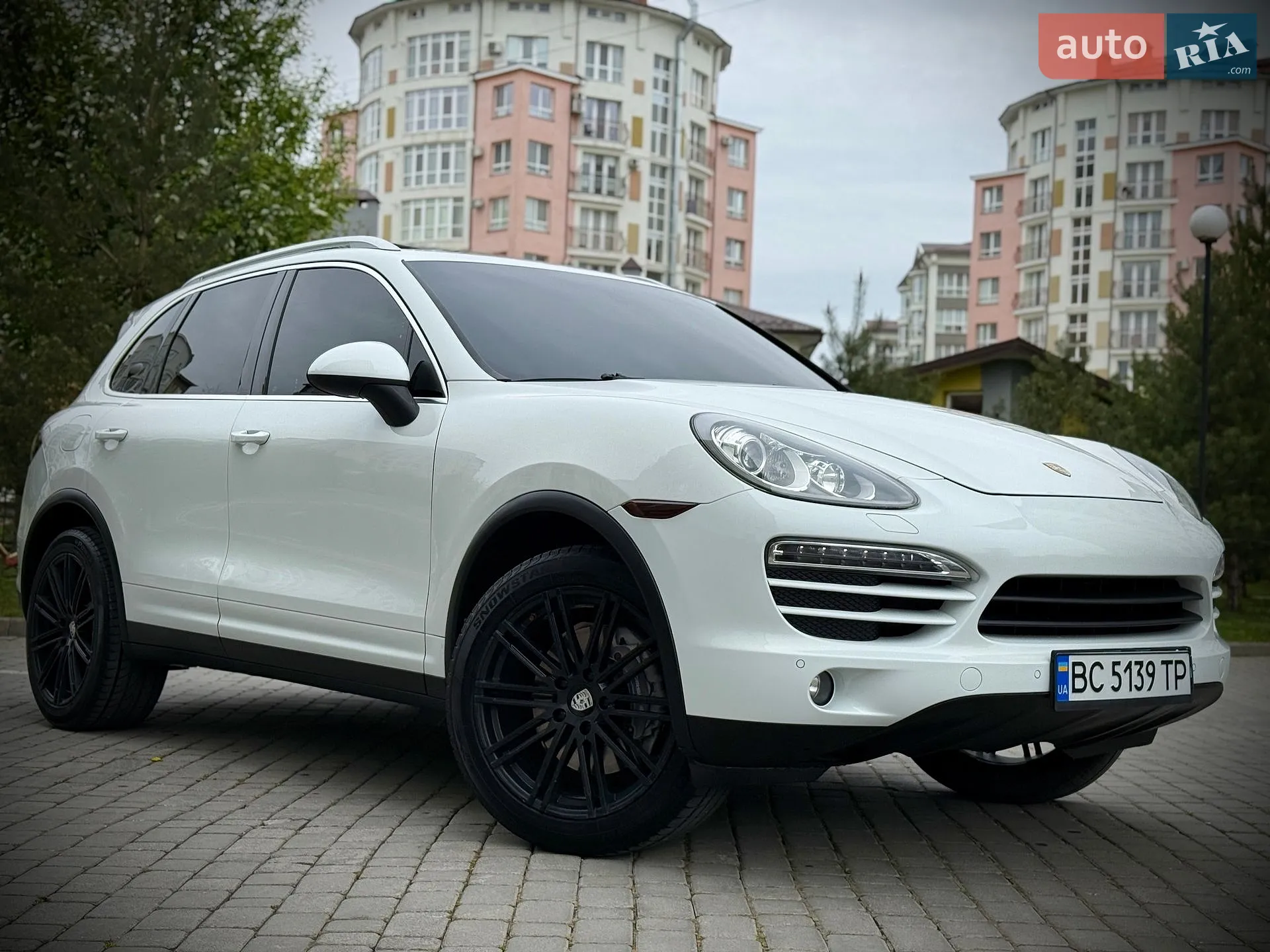 2012 Porsche Cayenne - мініатюра 2