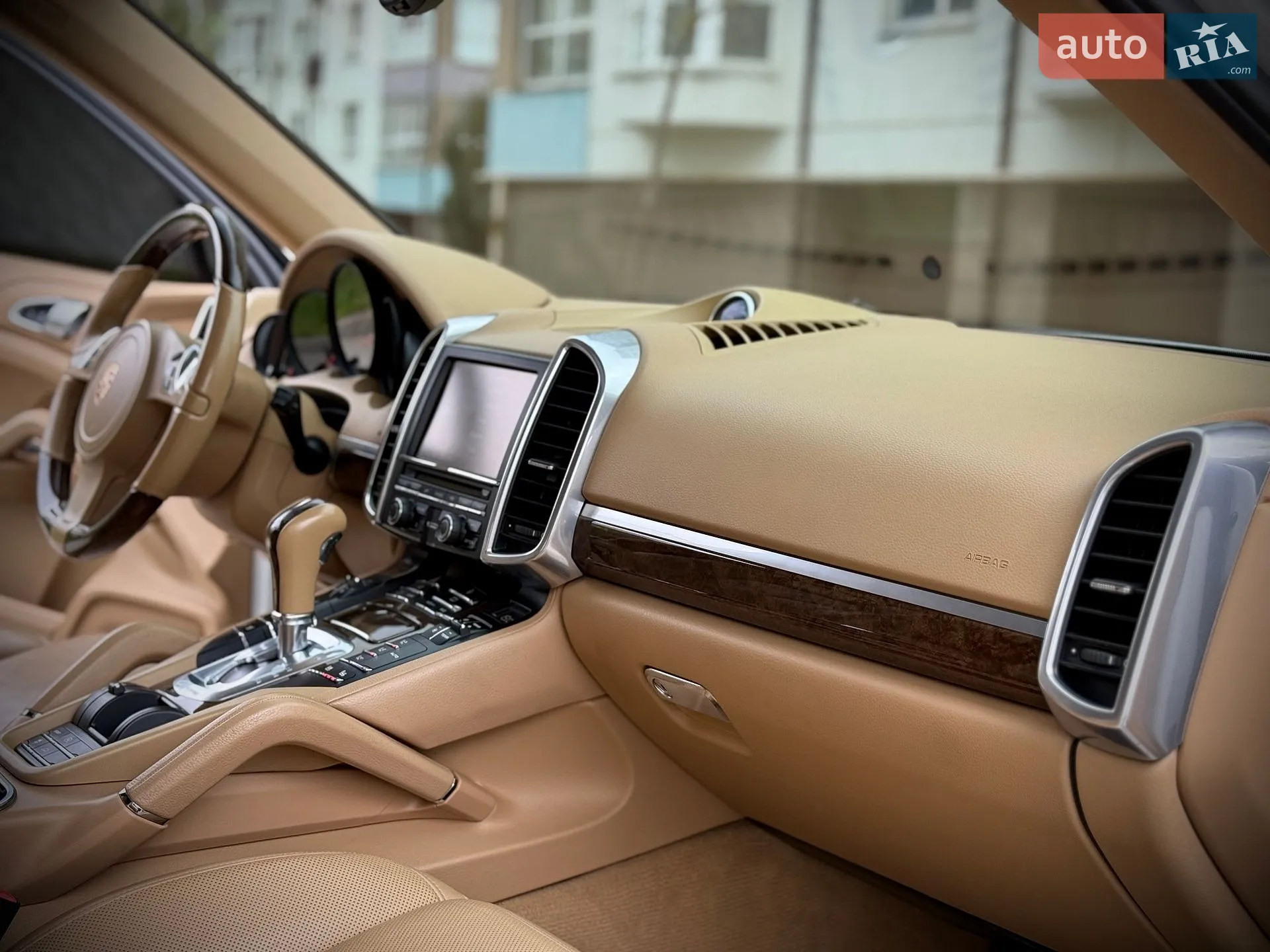 2012 Porsche Cayenne - мініатюра 26