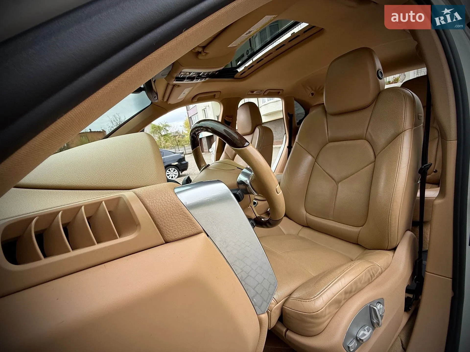 2012 Porsche Cayenne - мініатюра 42